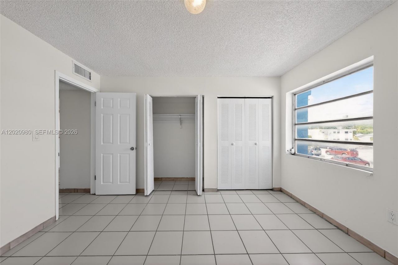 145 SW 30th Ct, Unit B208, Miami, FL 33135 Photo