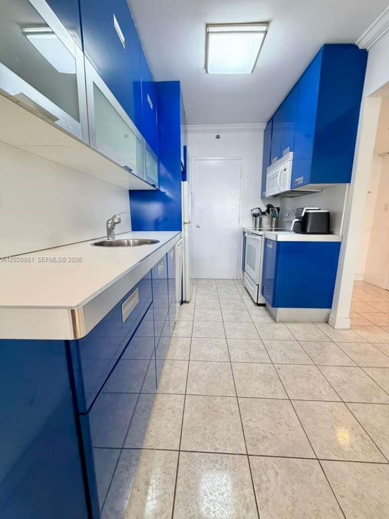 100 Lincoln Rd , Unit 1423, Miami Beach, FL 33139 Photo