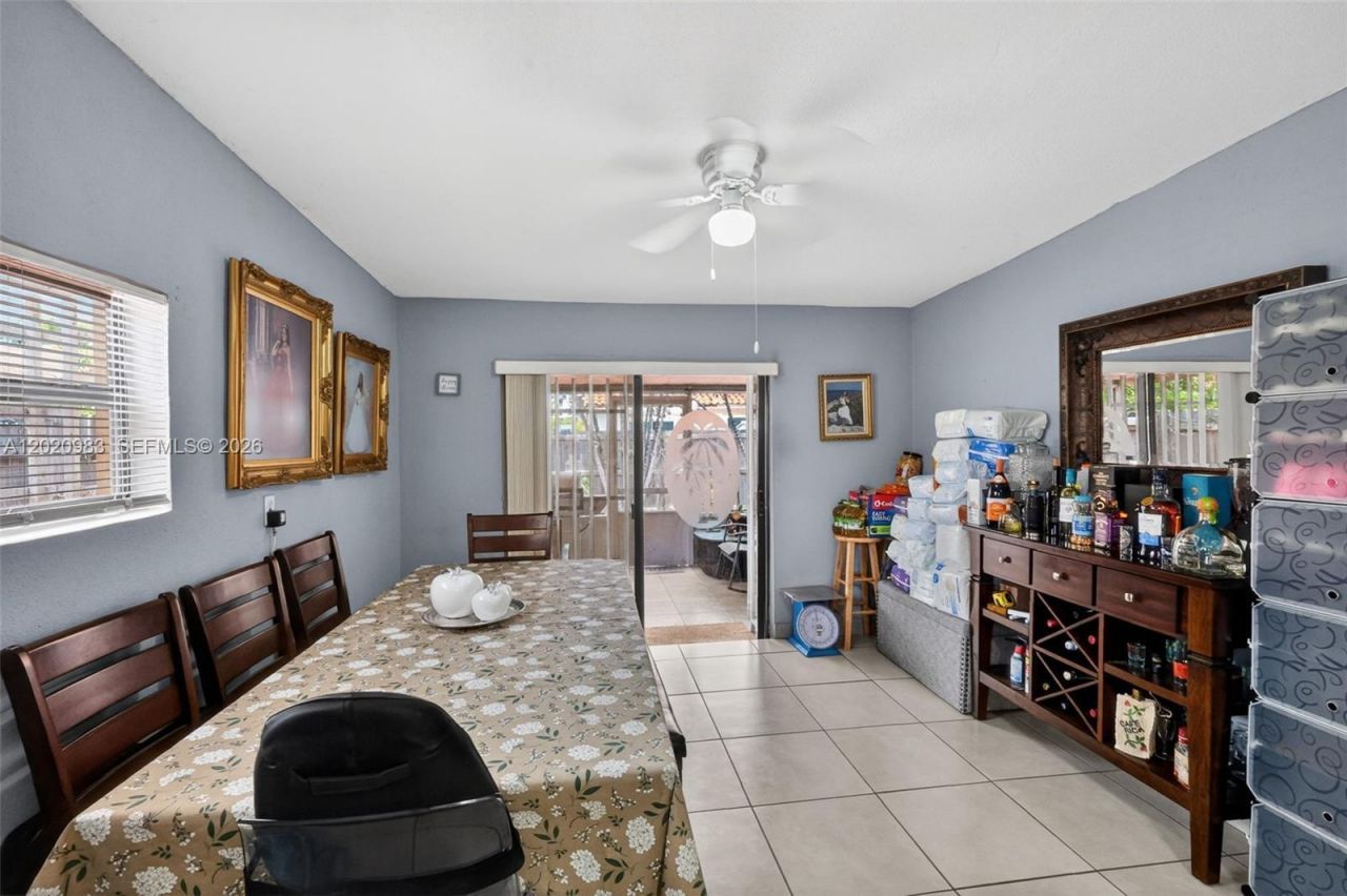 9113 SW 9th Ter , Unit A, Miami, FL 33174 Photo