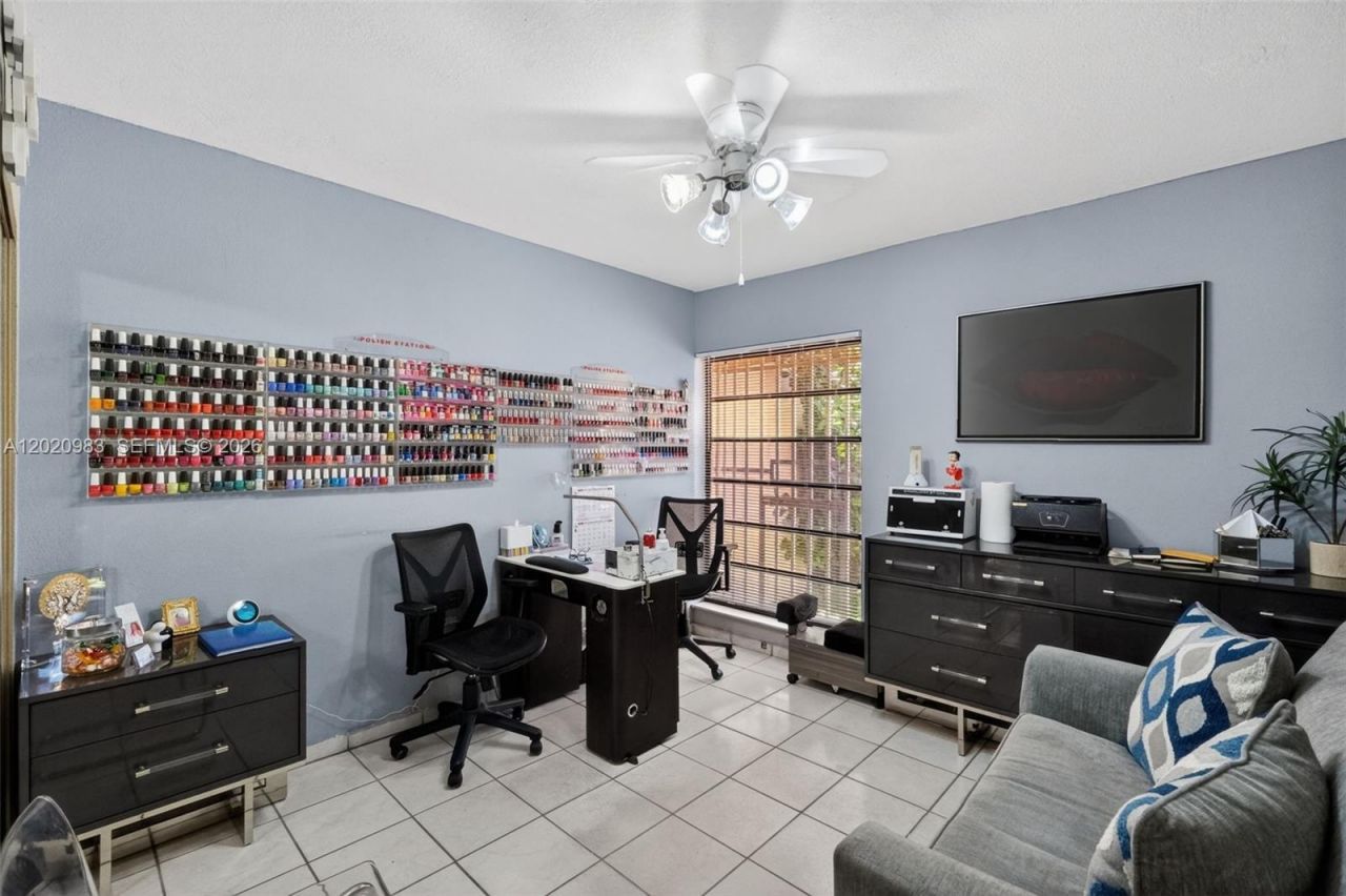 9113 SW 9th Ter , Unit A, Miami, FL 33174 Photo