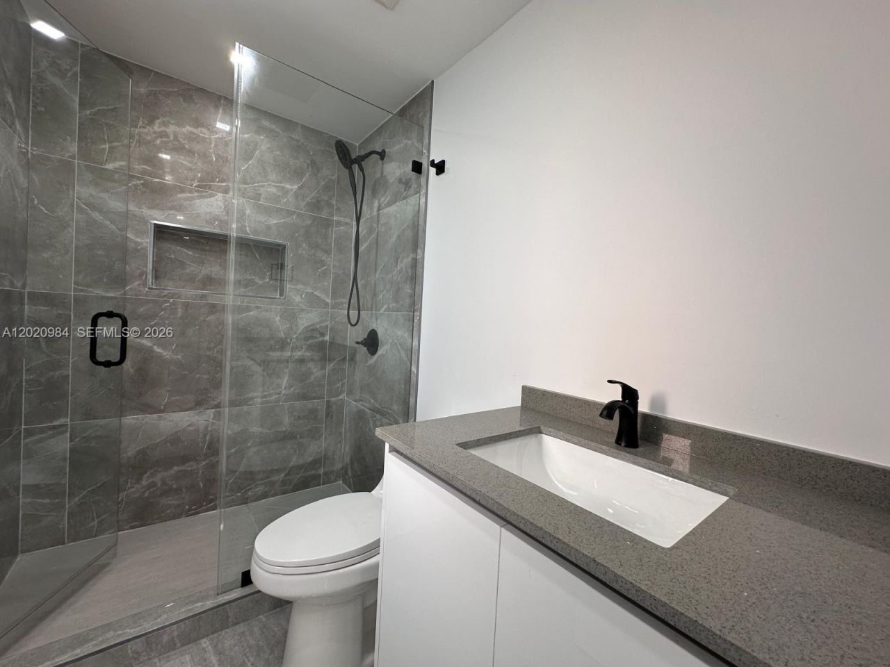 931 NW 1st St, Unit 1, Miami, FL 33128 Photo