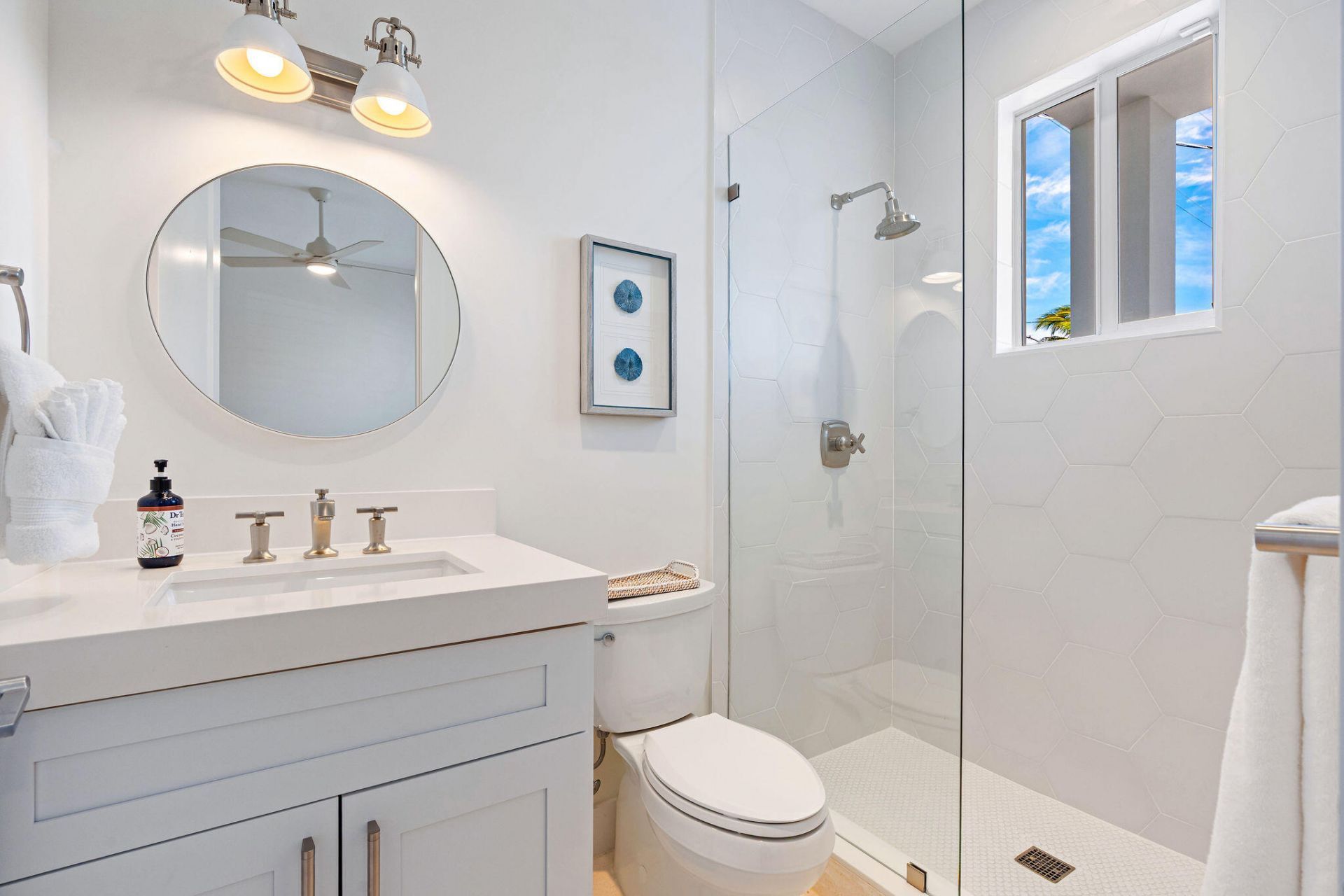 142 Guilford Court, Tavernier, FL 33070 Photo