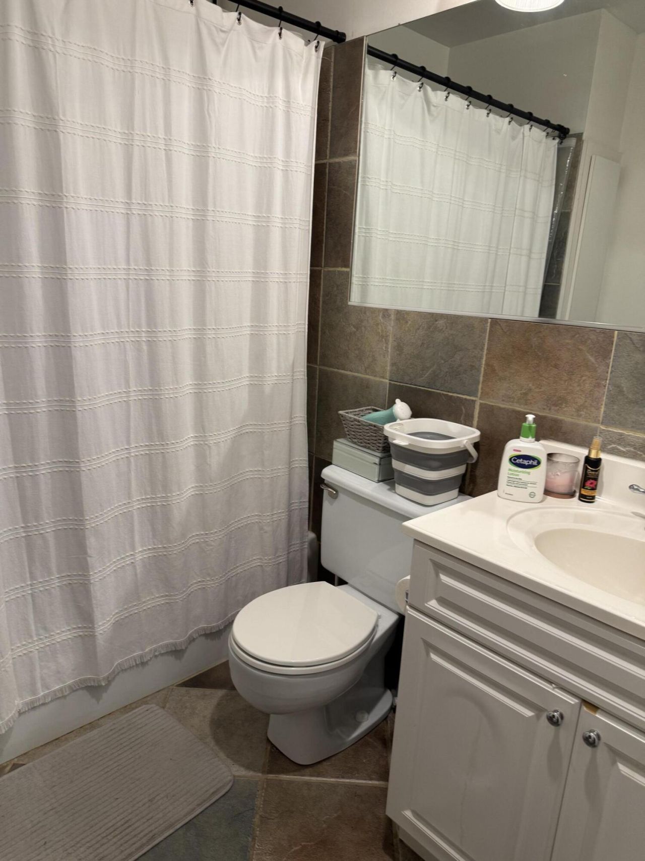 2181 NE 67th Street, Unit 605, Fort Lauderdale, FL 33308 Photo