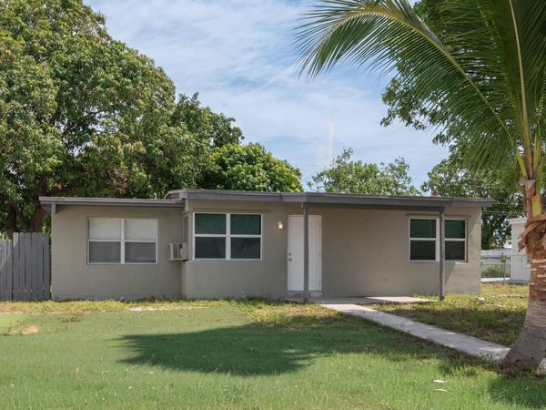 191 Tulip Tree Drive, Lake Worth, FL 33462