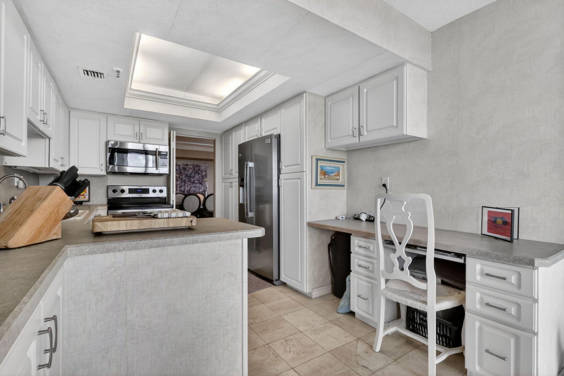 1900 Consulate Place, Unit 1705, West Palm Beach, FL 33401 Photo
