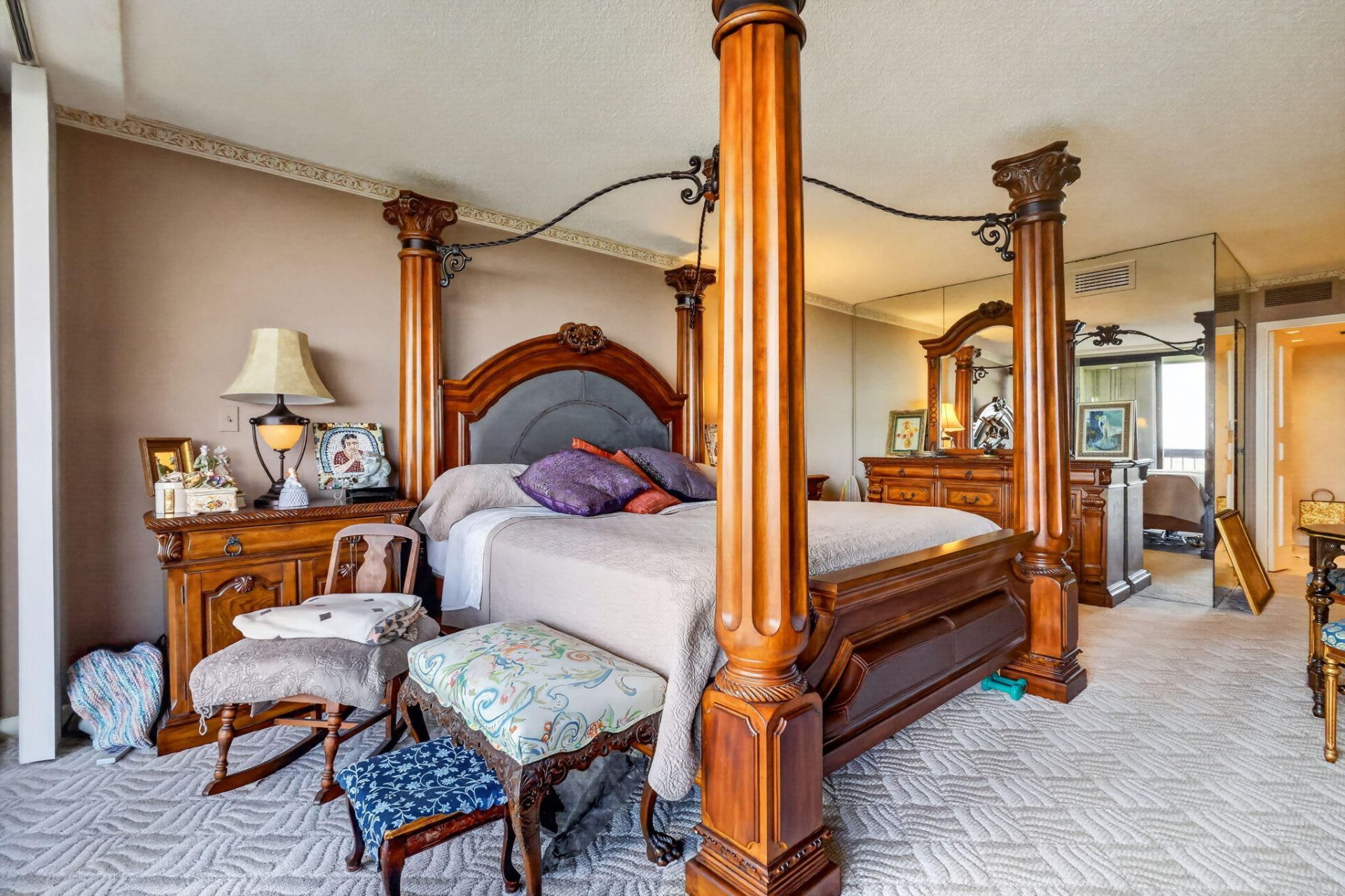 1900 Consulate Place, Unit 1705, West Palm Beach, FL 33401 Photo