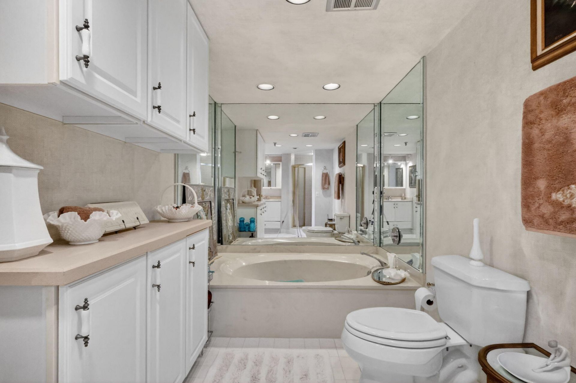 1900 Consulate Place, Unit 1705, West Palm Beach, FL 33401 Photo