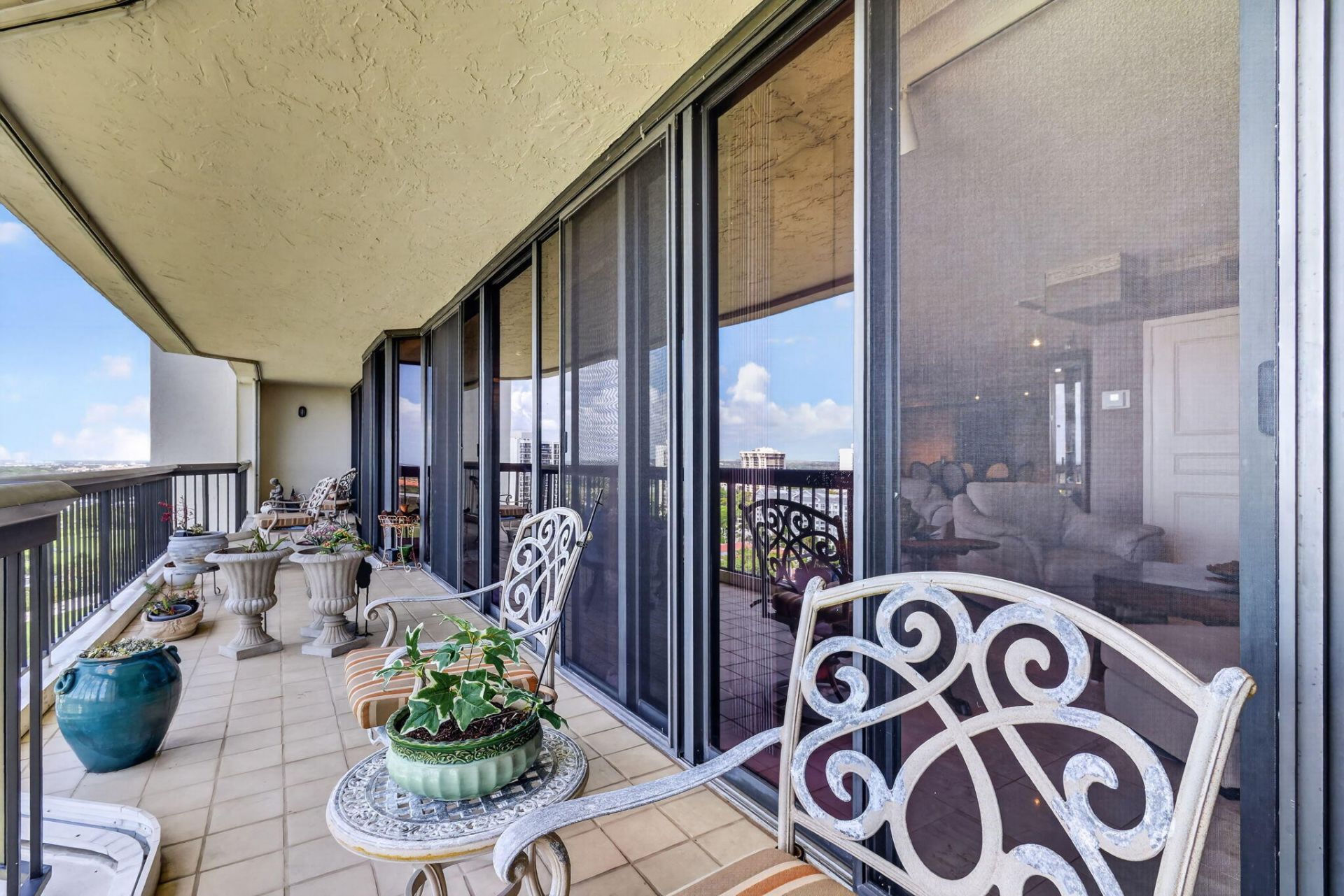 1900 Consulate Place, Unit 1705, West Palm Beach, FL 33401 Photo