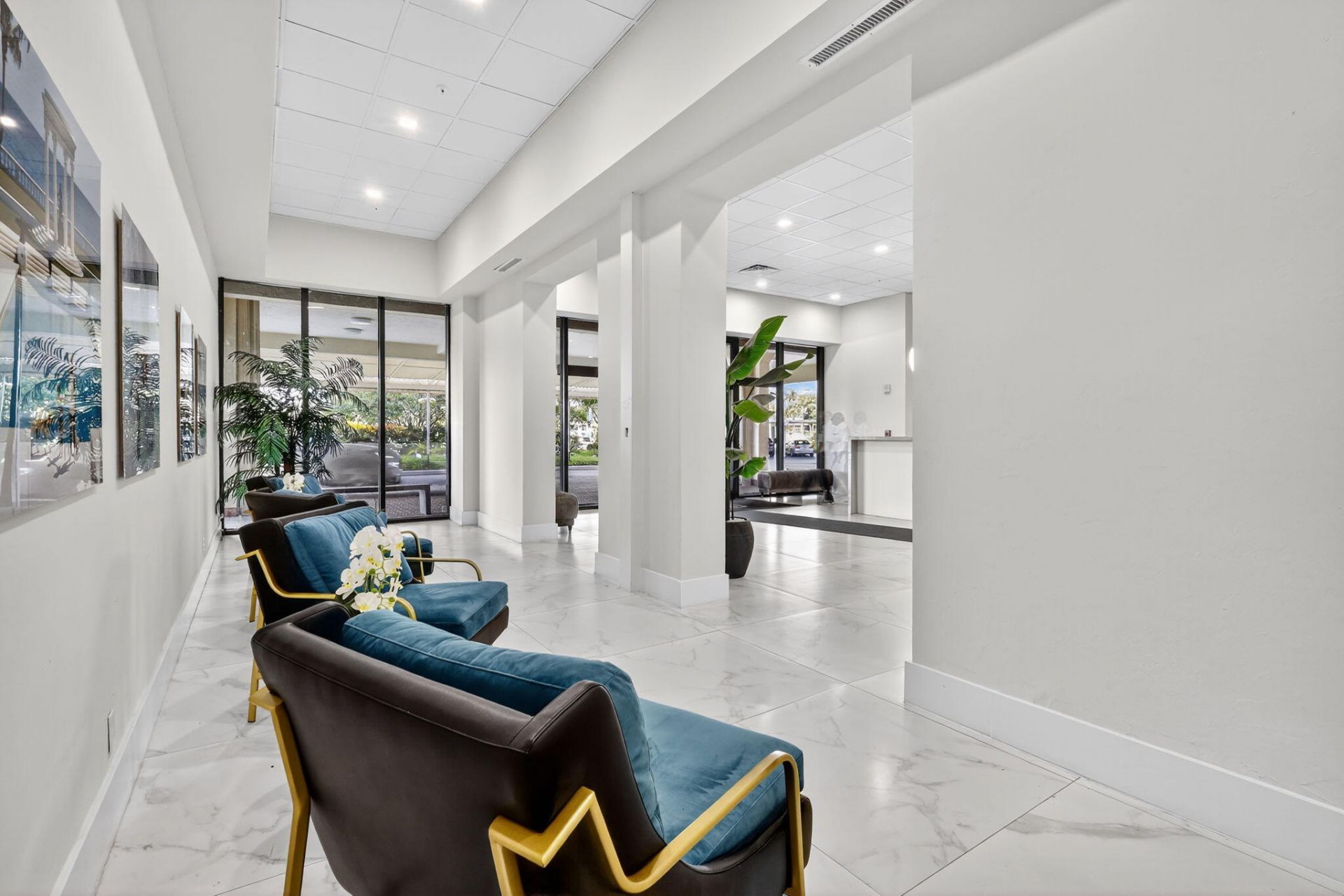 1900 Consulate Place, Unit 1705, West Palm Beach, FL 33401 Photo