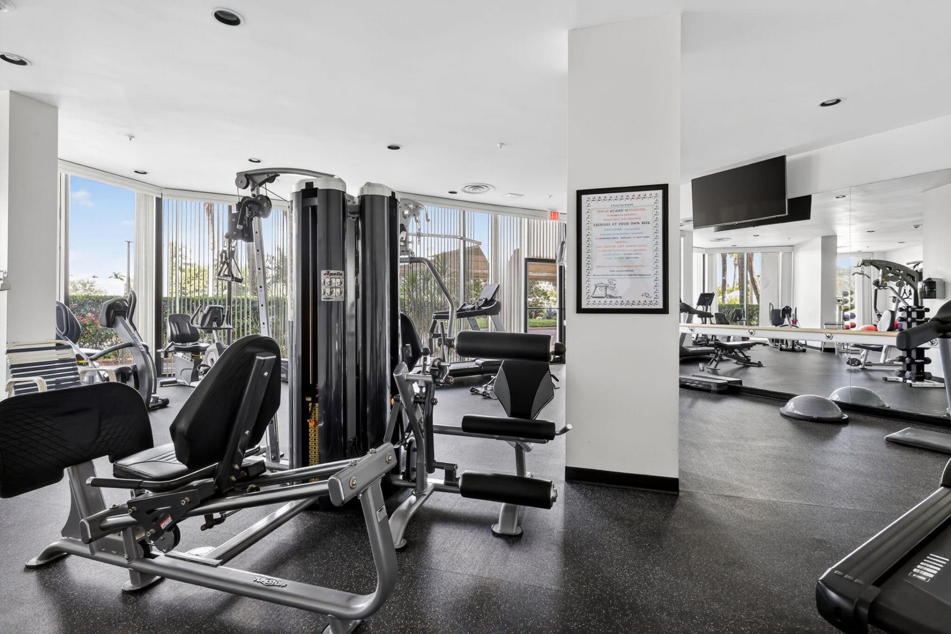 1900 Consulate Place, Unit 1705, West Palm Beach, FL 33401 Photo