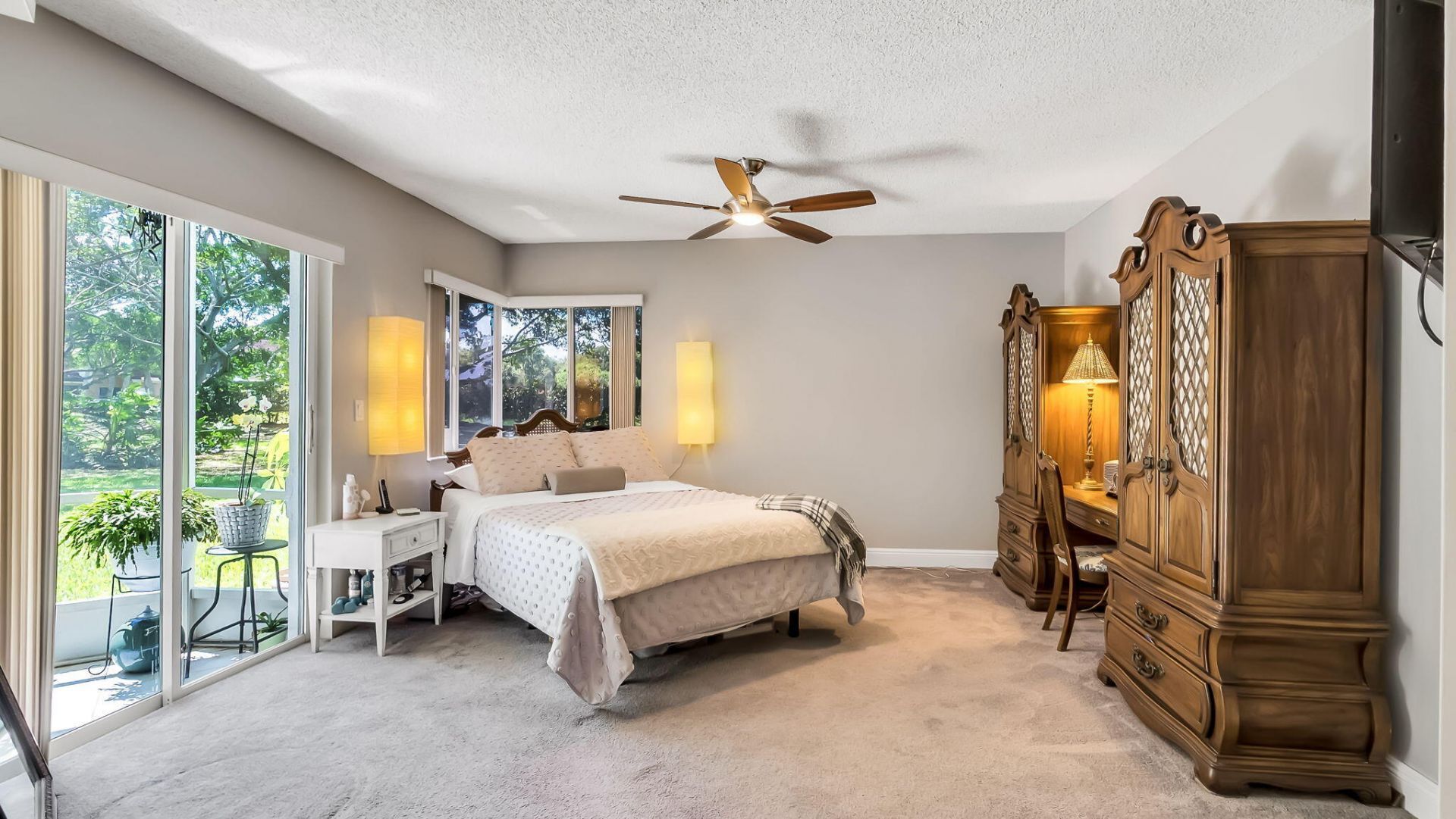 9204 NW 9th Court, Plantation, FL 33324 Photo