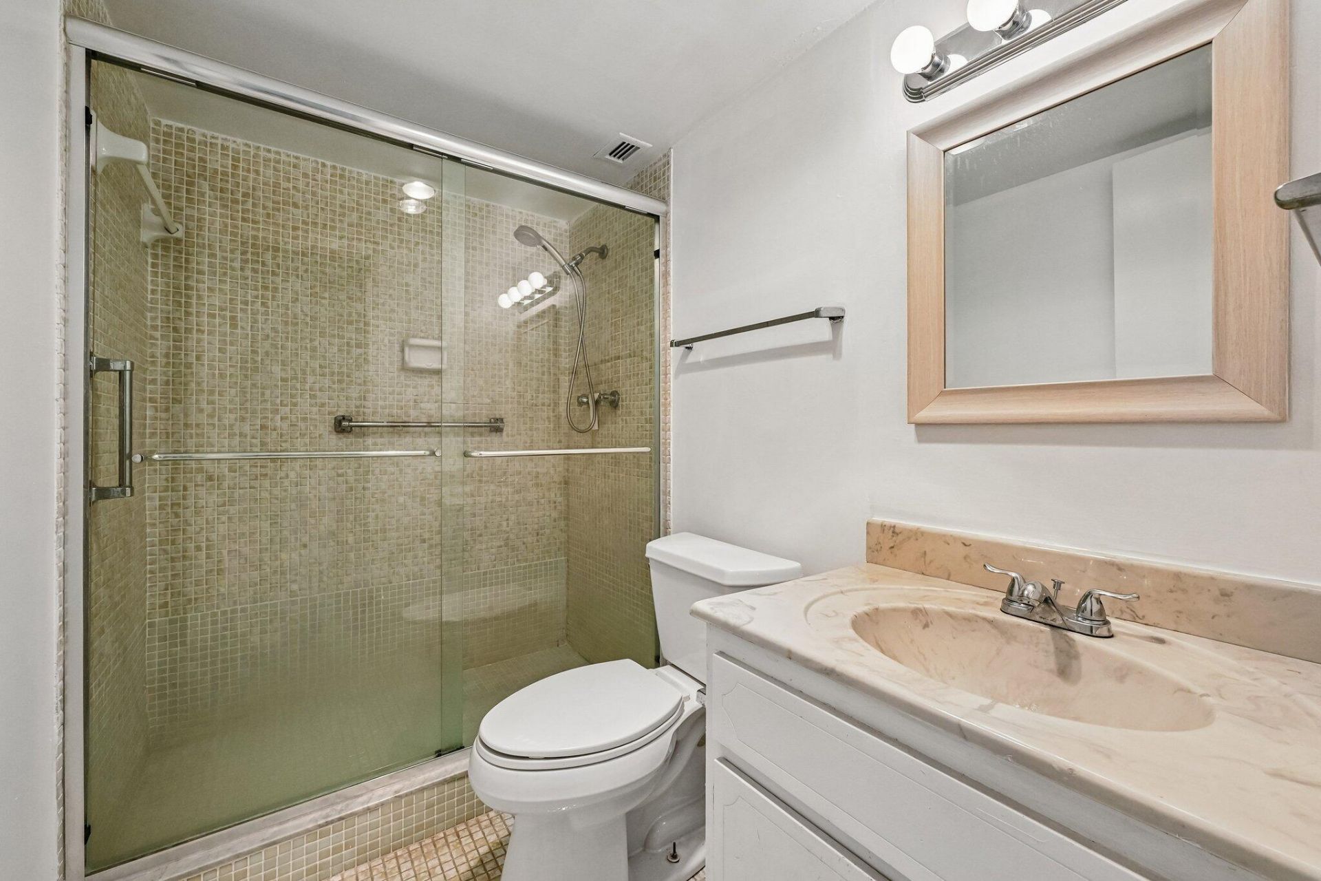 5500 NW 2nd Avenue, Unit 614, Boca Raton, FL 33487 Photo