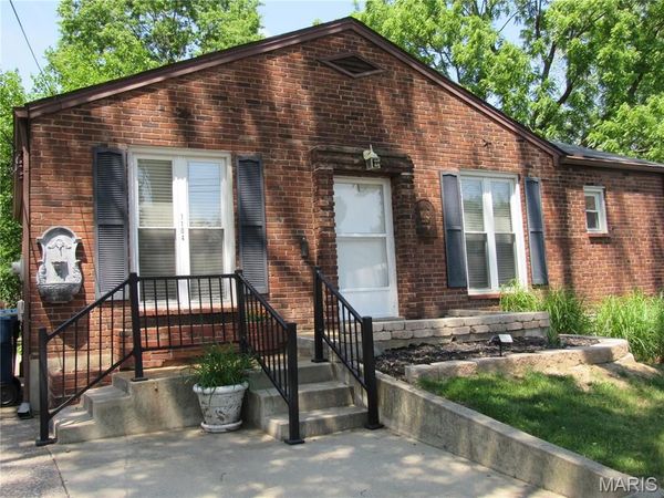 1104 Danforth Street, Alton, IL 62002