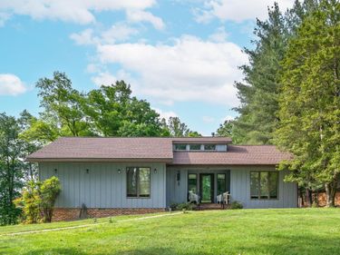 29 Deer Haven Drive, Buena Vista, VA 24416