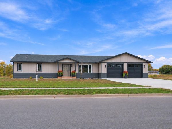 346 Halfaday Drive, Sauk Centre, MN 56378