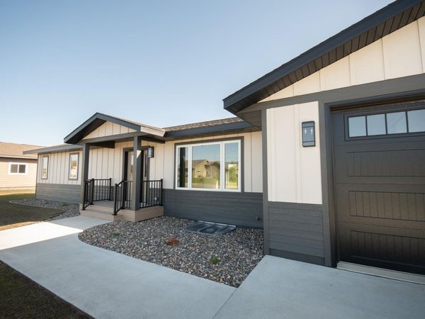 346 Halfaday Drive, Sauk Centre, MN 56378