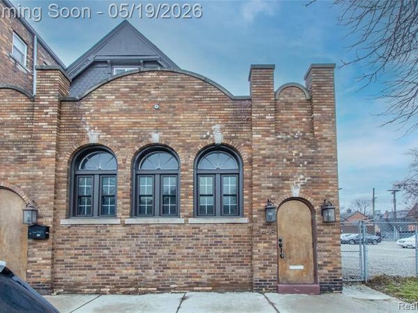 4468 3RD Street, Detroit, MI 48201