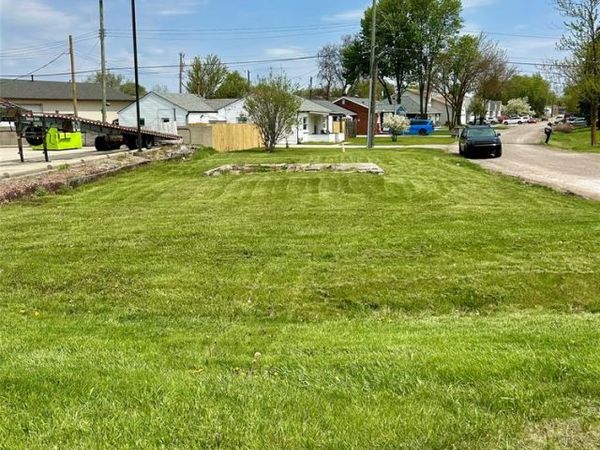 Utica , Clinton Twp, MI 48035