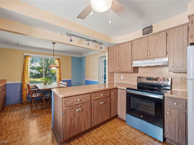 4250 Eastway Road, South Euclid, OH 44121 Photo 7