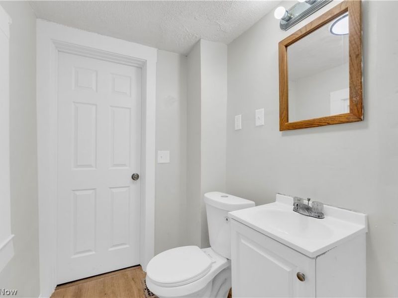 242 Orchard Avenue, Cuyahoga Falls, OH 44221 Photo 23