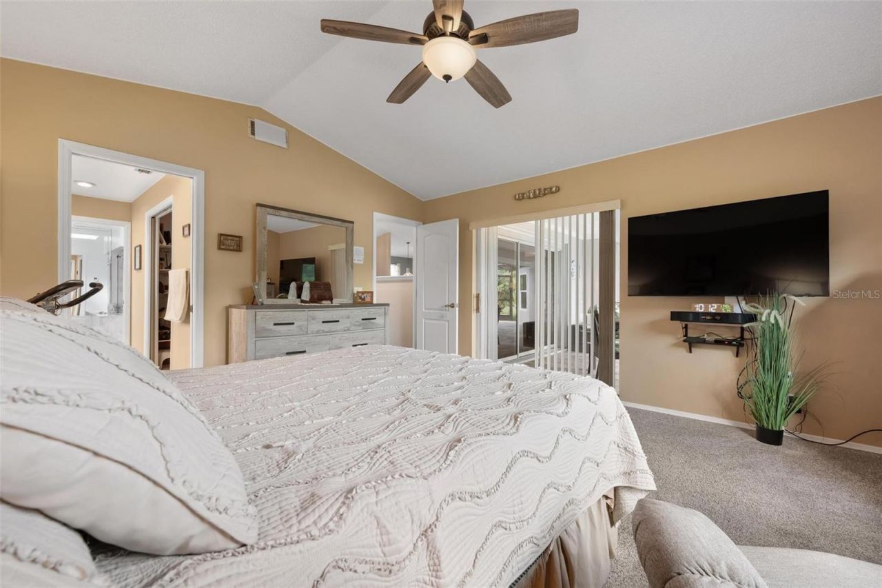 5009 Southern Pine Circle, Venice, FL 34293 Photo