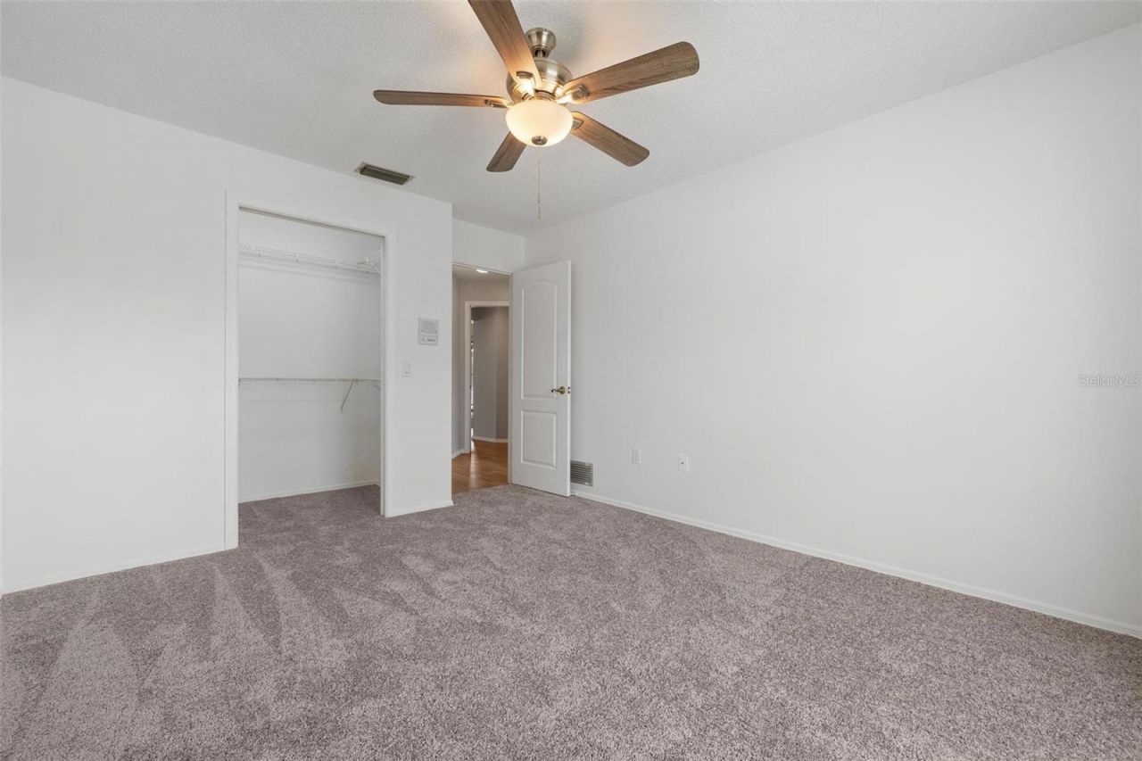 5009 Southern Pine Circle, Venice, FL 34293 Photo