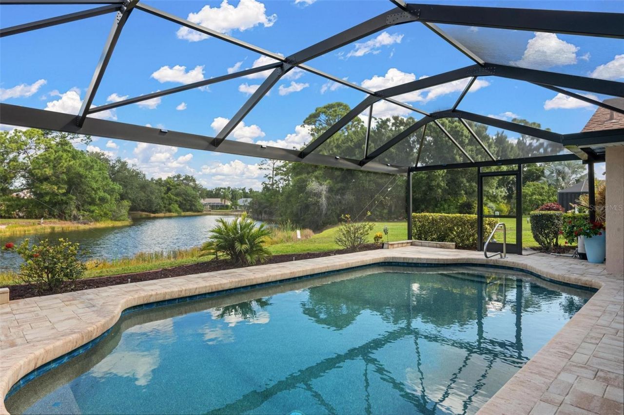 5009 Southern Pine Circle, Venice, FL 34293 Photo