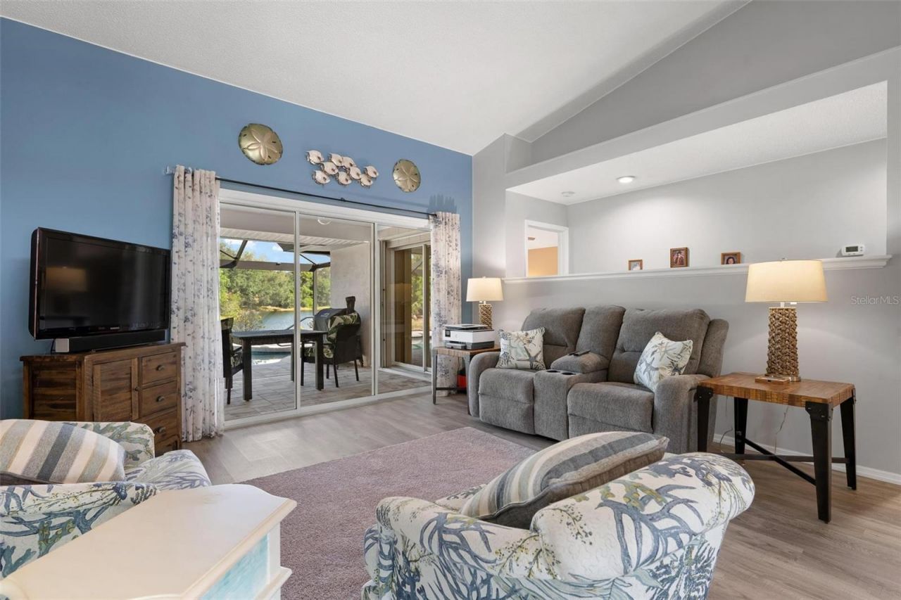 5009 Southern Pine Circle, Venice, FL 34293 Photo