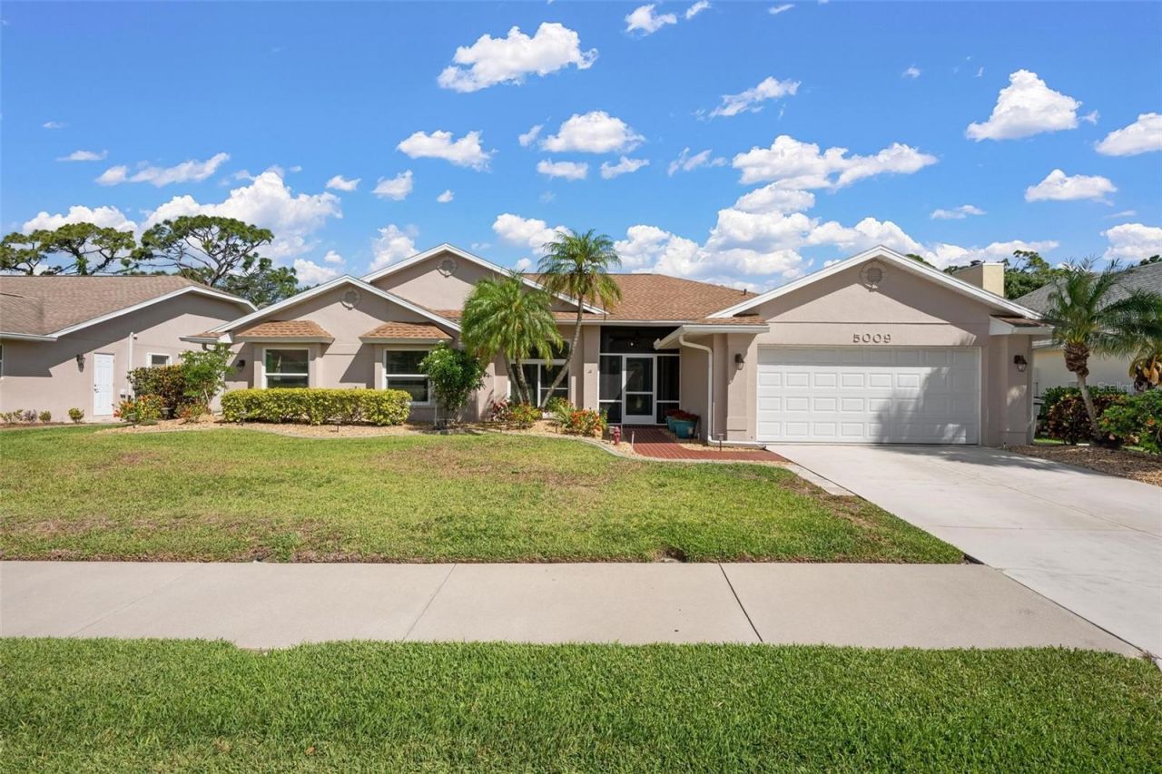 5009 Southern Pine Circle, Venice, FL 34293 Photo