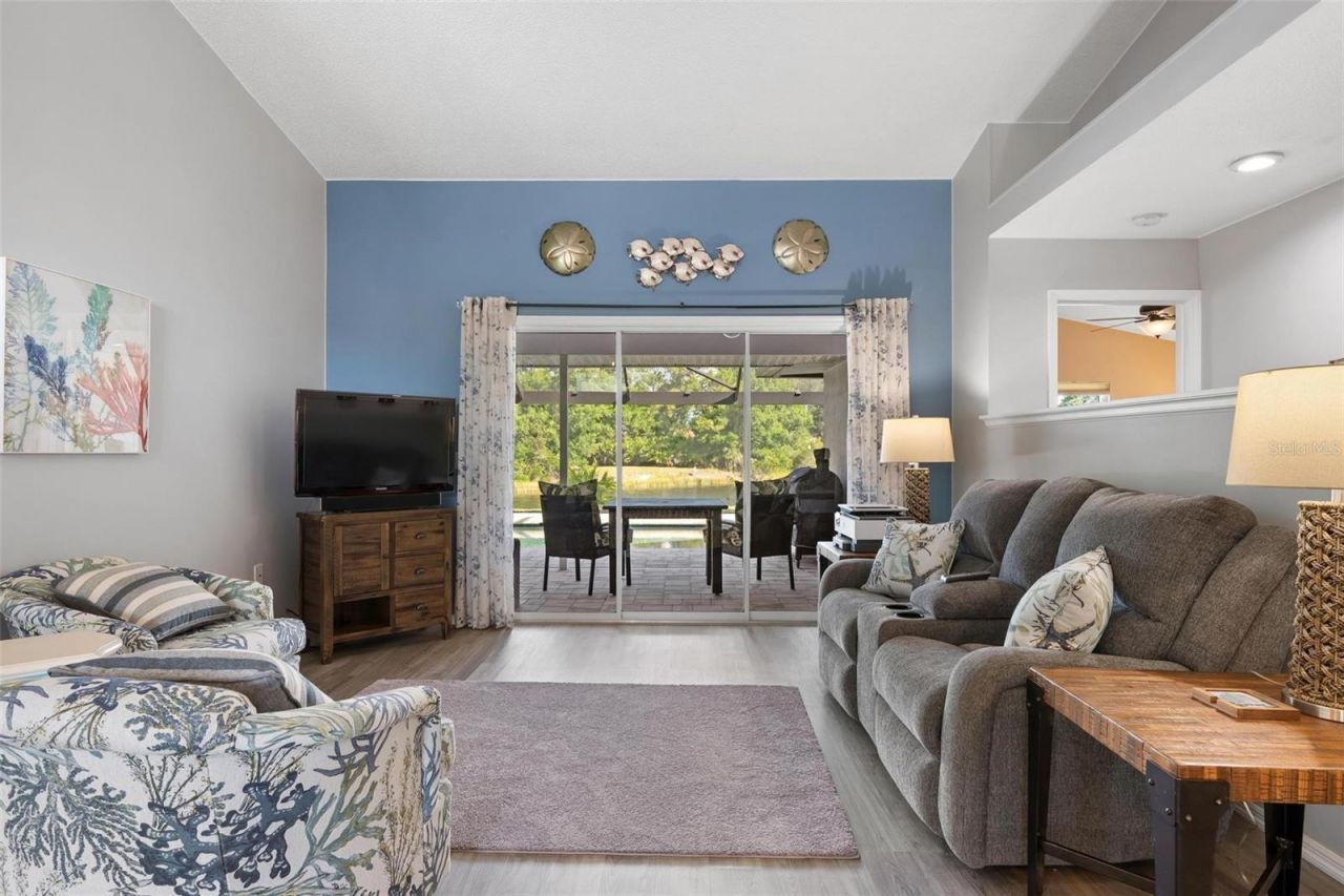 5009 Southern Pine Circle, Venice, FL 34293 Photo