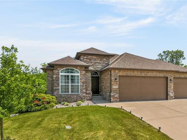 3327 N 109th Terrace, Kansas City, KS 66109