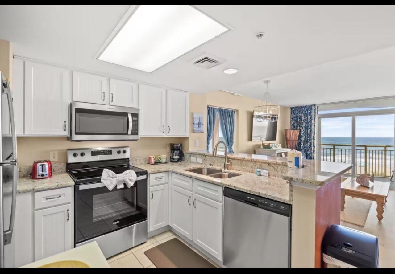 2711 S Ocean Blvd.  Photo 8