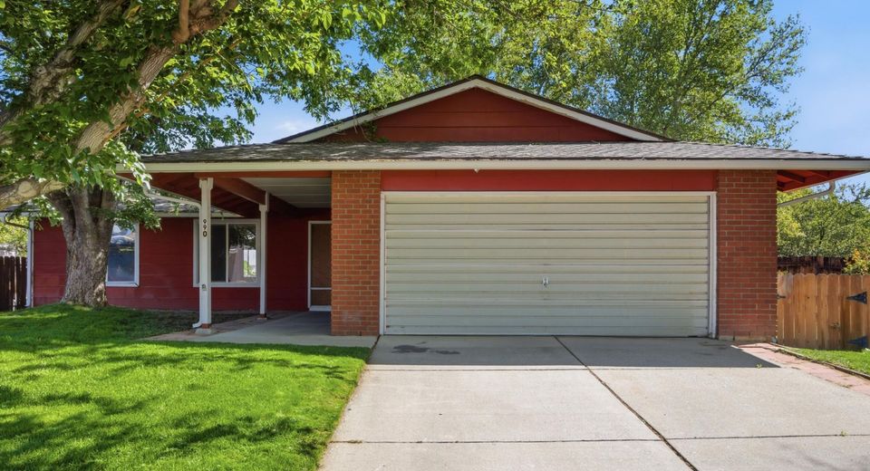 990 Ralph Court, Sparks, NV 89434 Photo