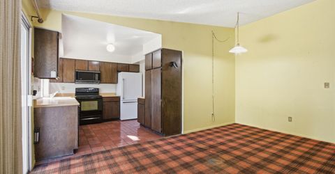 990 Ralph Court, Sparks, NV 89434 Photo