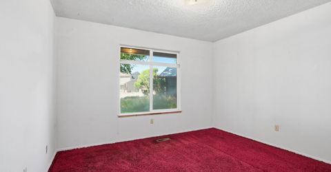 990 Ralph Court, Sparks, NV 89434 Photo