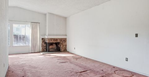 990 Ralph Court, Sparks, NV 89434 Photo
