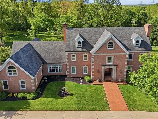 1619 Grand Portage Trail, Beavercreek Township, OH 45385