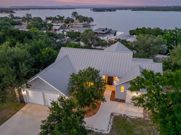 3413 Blue Lake DR, Horseshoe Bay, TX 78657