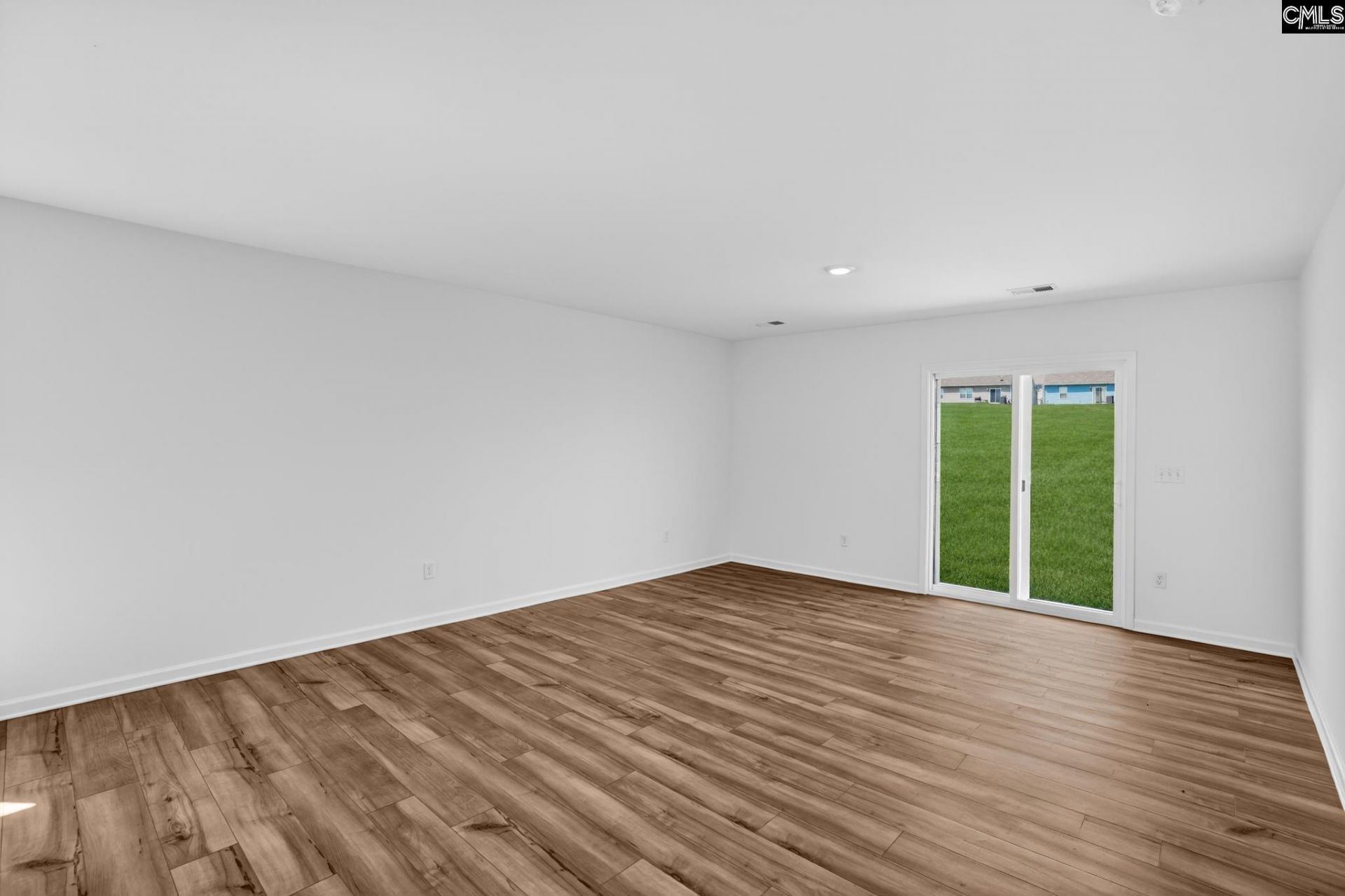 456 Happy Hollow Drive Photo 10