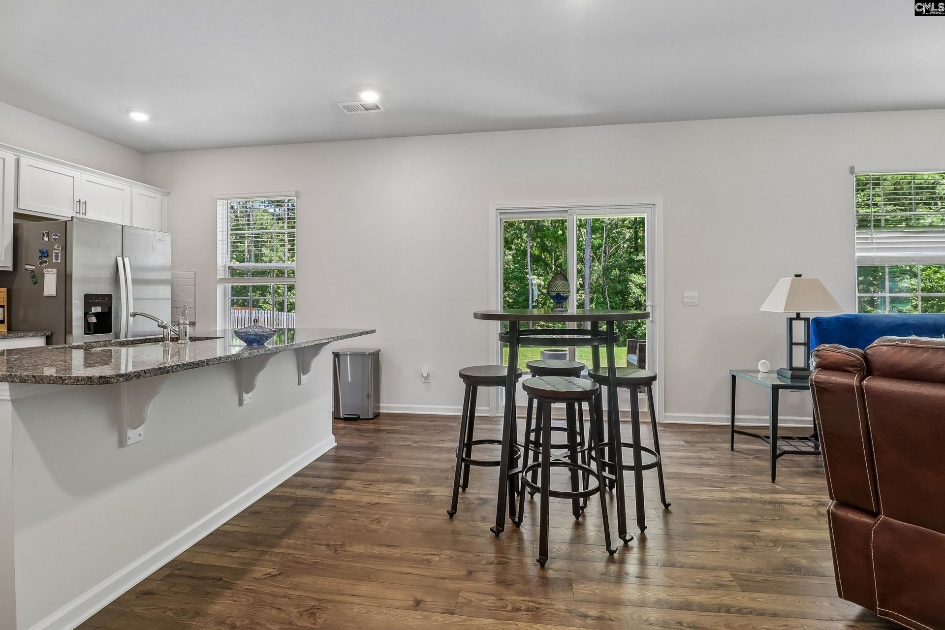 1213 Carnation Court  Photo 11