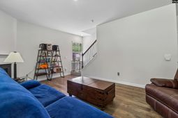 1213 Carnation Court  photo 4