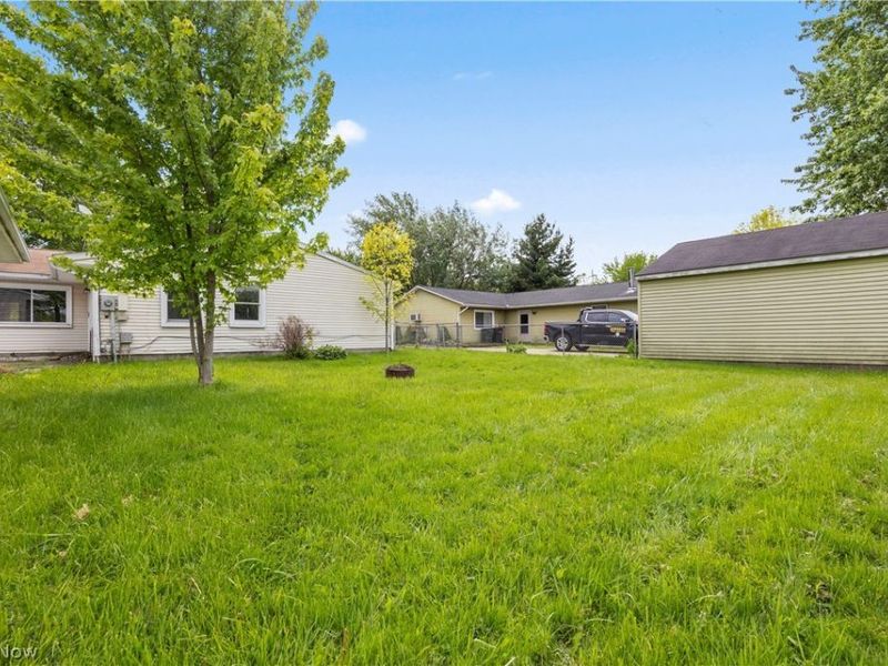1731 Abbe Road S, Elyria, OH 44035 Photo 31