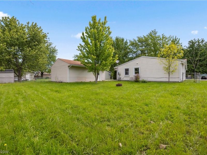 1731 Abbe Road S, Elyria, OH 44035 Photo 32