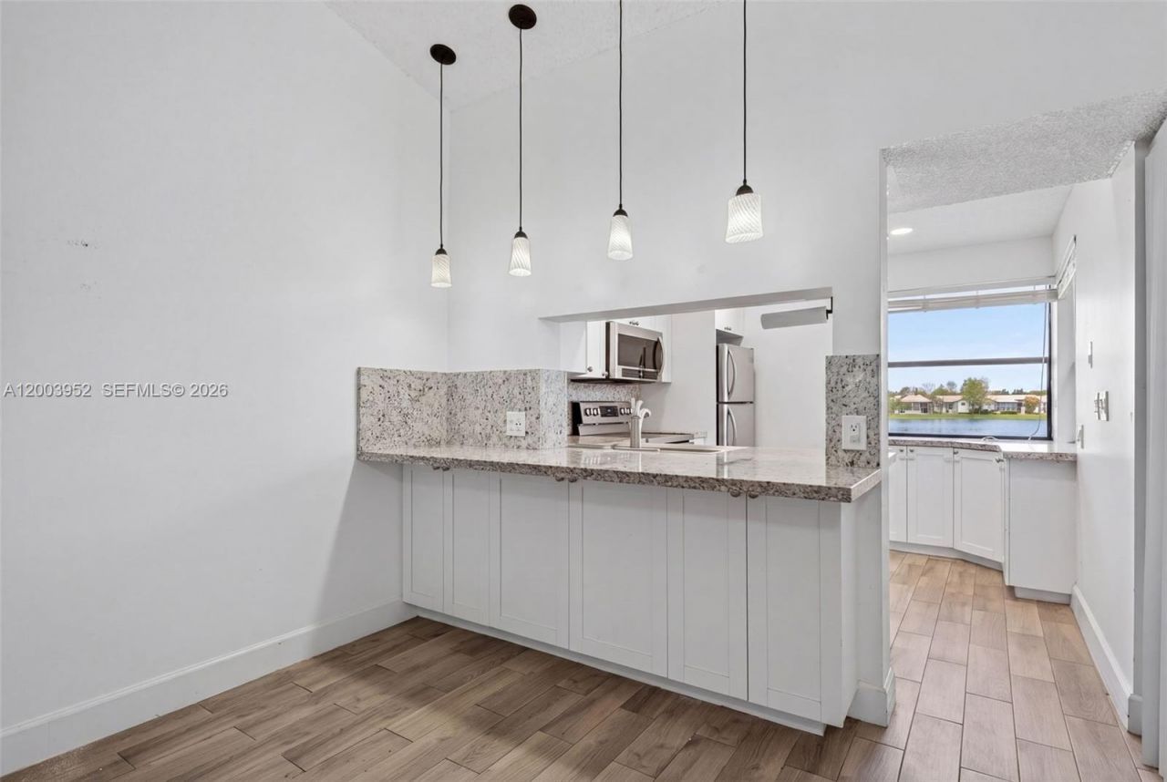 889 Hamilton Dr , Unit 889D, Homestead, FL 33034 Photo