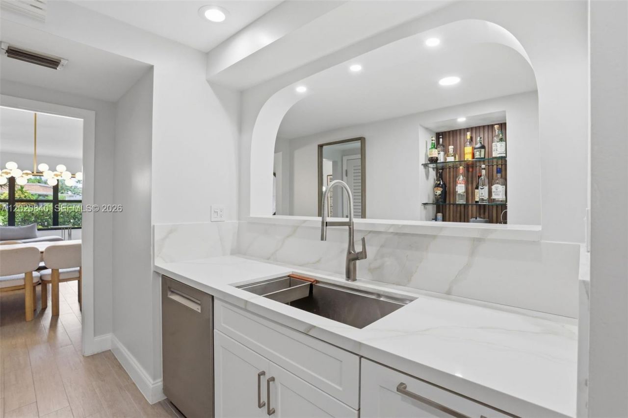 830 Greensward Ct, Unit 106-H, Delray Beach, FL 33445 Photo