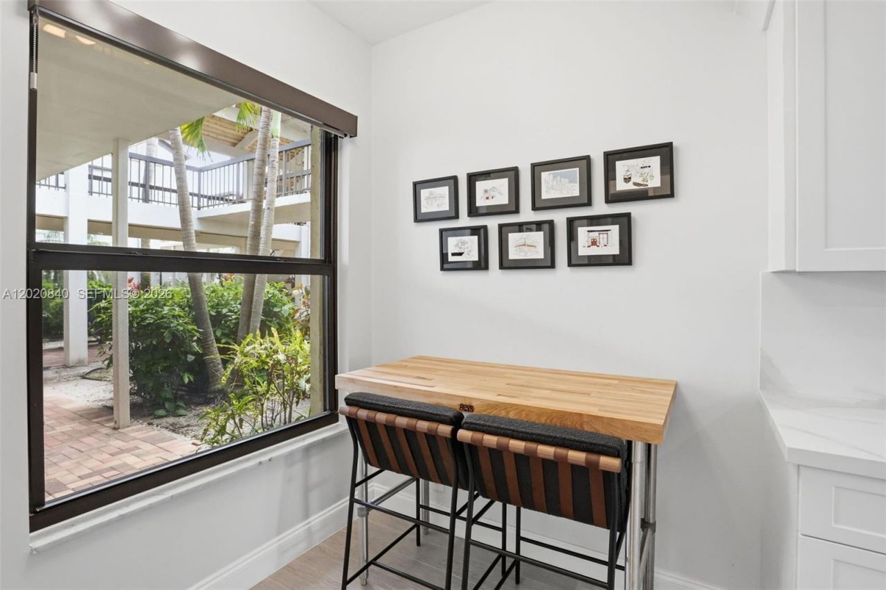 830 Greensward Ct, Unit 106-H, Delray Beach, FL 33445 Photo
