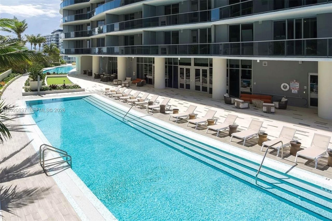 488 NE 18th St, Unit 1205, Miami, FL 33132 Photo