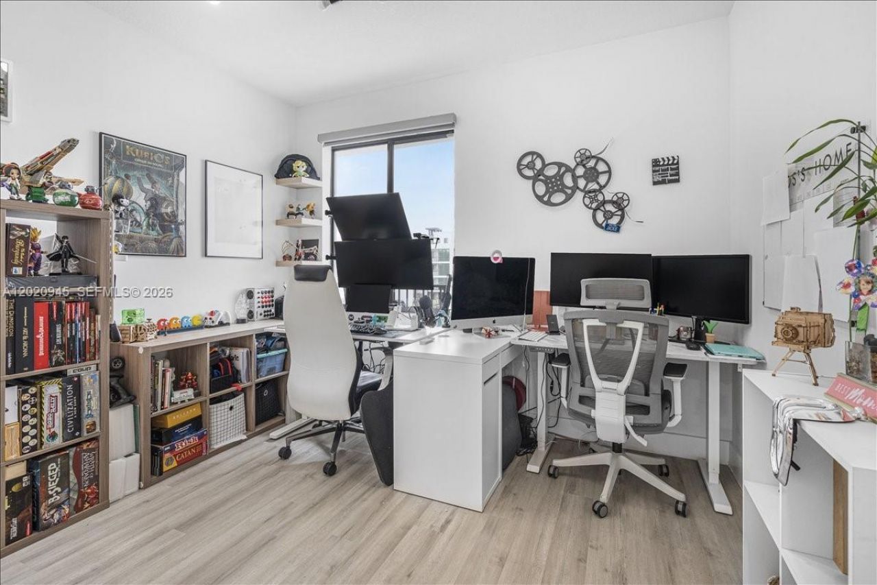 8301 NW 41st St , Unit B-309, Doral, FL 33166 Photo