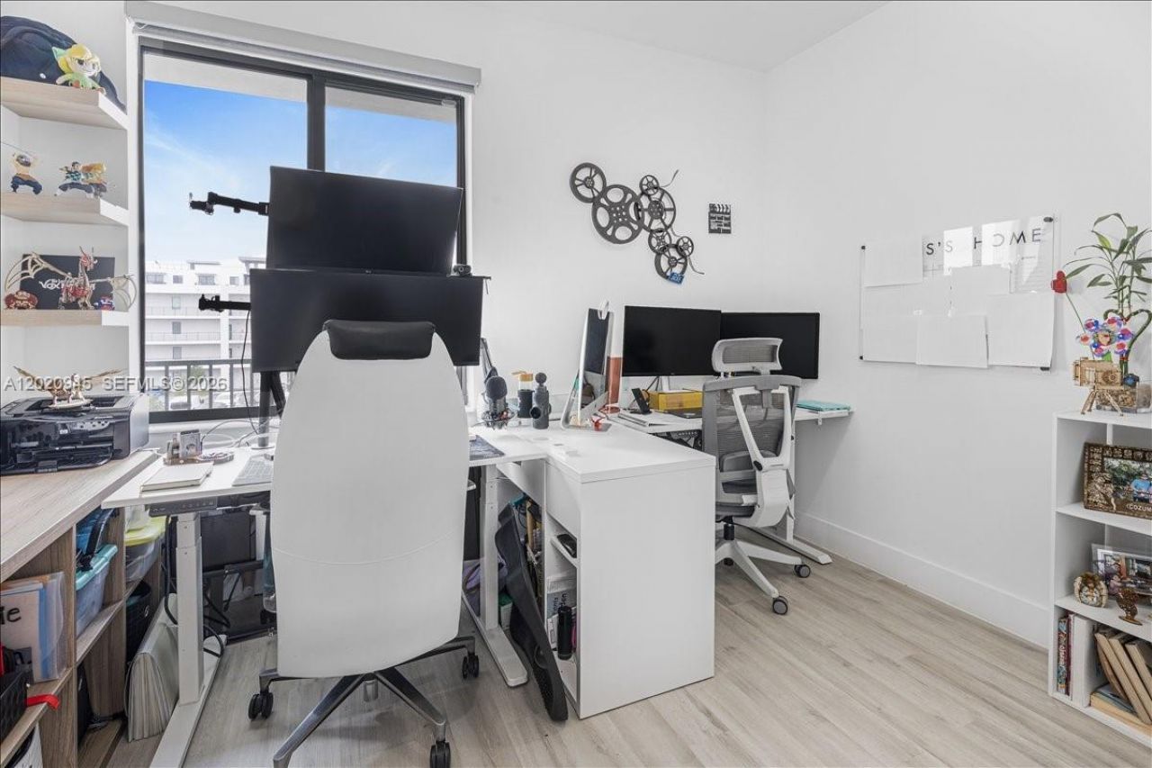 8301 NW 41st St , Unit B-309, Doral, FL 33166 Photo