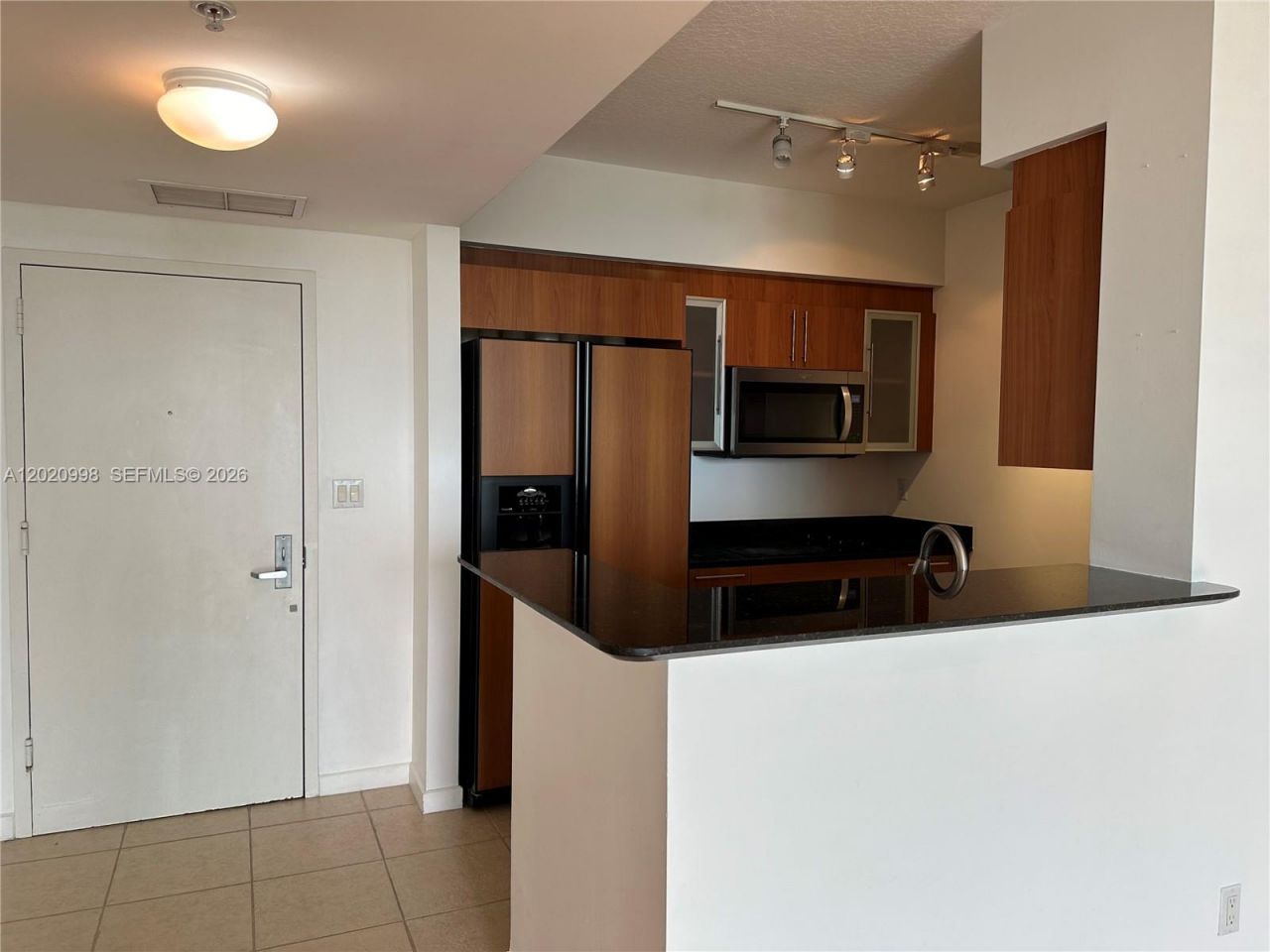 325 S Biscayne Bl , Unit 1516, Miami, FL 33131 Photo